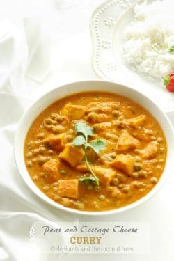 Peas and Cottage Cheese Curry